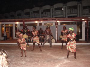 African dancers