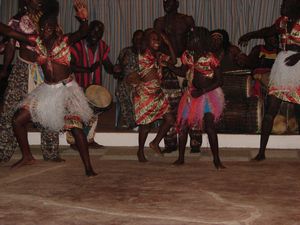 African dancers