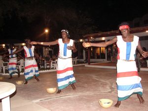 African dancers